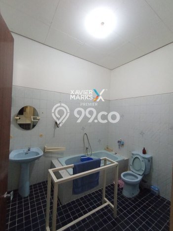 Hunian Mewah LB 250m2 Siap Pakai Desain Elegan di Dieng, Malang Hunian Mewah LB 250m2 Siap Pakai Desain Elegan di Dieng, Malang
