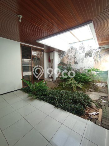 Hunian Cantik Modern Lb 275m2 di Karangploso, Malang Hunian Cantik Modern Lb 275m2 di Karangploso, Malang