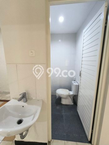 Ruko Area Strategis Kawasan Klojen, Luas 230m2m², Akses Utama Ruko Area Strategis Kawasan Klojen, Luas 230m2m², Akses Utama
