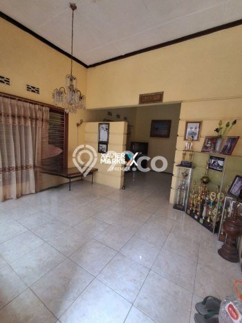 Hunian Mewah Dijual LT 215m2 di Klojen, Malang Hunian Mewah Dijual LT 215m2 di Klojen, Malang