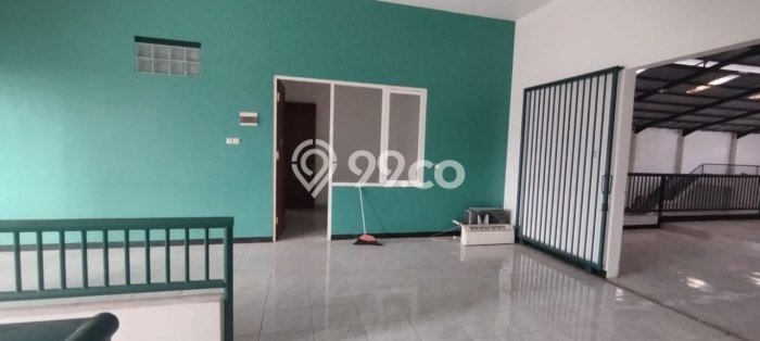 Gudang Bagus Dijual LB 1700m2 Lokasi Strategis Malang Area Cocok untuk Berbisnis Gudang Bagus Dijual LB 1700m2 Lokasi Strategis Malang Area Cocok untuk Berbisnis