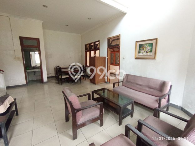 Rumah Eksklusif Siap Huni LT 640m2 di Klojen, Malang Rumah Eksklusif Siap Huni LT 640m2 di Klojen, Malang