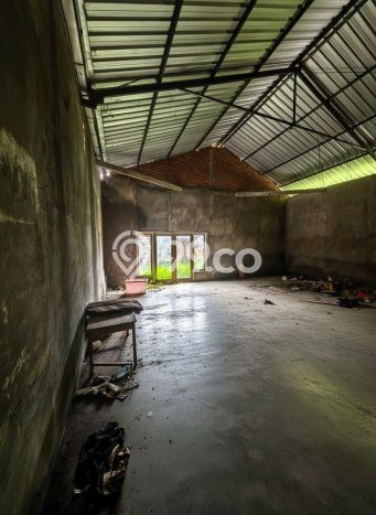 Gudang Dijual di Malang LT 626m2 & LB 166m2 Lokasi Terbaik! Gudang Dijual di Malang LT 626m2 & LB 166m2 Lokasi Terbaik!