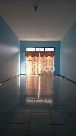 Disewakan Ruko di Klojen, Luas 162m2m², Kawasan Berkembang Disewakan Ruko di Klojen, Luas 162m2m², Kawasan Berkembang
