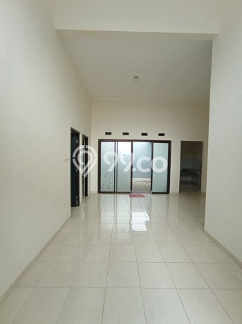 Rumah Luas Asri 1 KT Siap Pakai di Villa Puncak Tidar Malang Rumah Luas Asri 1 KT Siap Pakai di Villa Puncak Tidar Malang
