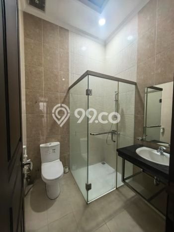 For Sale! Luxury House LT 342m2 Desain Modern di Soekarno Hatta For Sale! Luxury House LT 342m2 Desain Modern di Soekarno Hatta