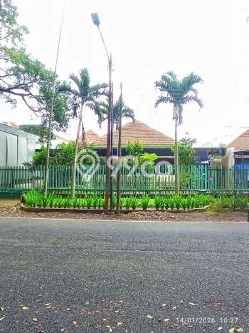 For Sale Rumah Mewah Exclusive di Klojen, Malang For Sale Rumah Mewah Exclusive di Klojen, Malang