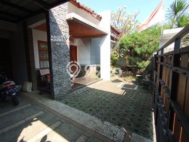 Rumah Luxury Modern Siap Huni di Soekarno Hatta Malang Rumah Luxury Modern Siap Huni di Soekarno Hatta Malang