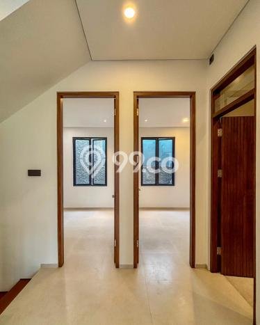 Rumah Eksklusif Dijual LT 70m2 di Ciputat Timur, Tangerang Selatan Rumah Eksklusif Dijual LT 70m2 di Ciputat Timur, Tangerang Selatan