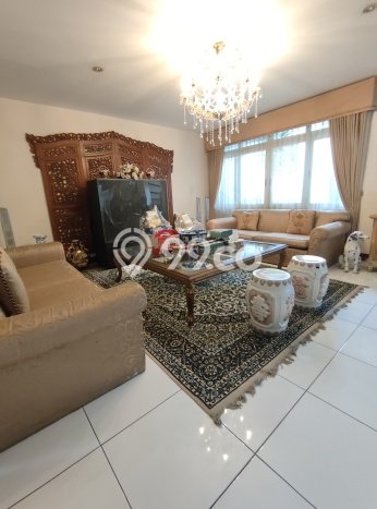 Rumah Luxury Modern Tanpa Renovasi di Pondok Indah Jakarta Selatan Rumah Luxury Modern Tanpa Renovasi di Pondok Indah Jakarta Selatan