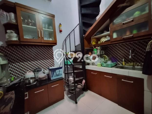 Rumah Luxury Modern Siap Huni di Bintaro Tangerang Selatan Rumah Luxury Modern Siap Huni di Bintaro Tangerang Selatan