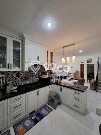 Rumah Luxury Modern Tanpa Renovasi di Bintaro Tangerang Selatan Rumah Luxury Modern Tanpa Renovasi di Bintaro Tangerang Selatan