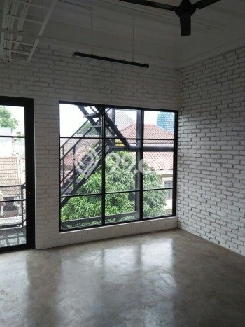 Unit Ruko Dijual di Jakarta Selatan LT 85m2 & LB 240m2 Unit Ruko Dijual di Jakarta Selatan LT 85m2 & LB 240m2