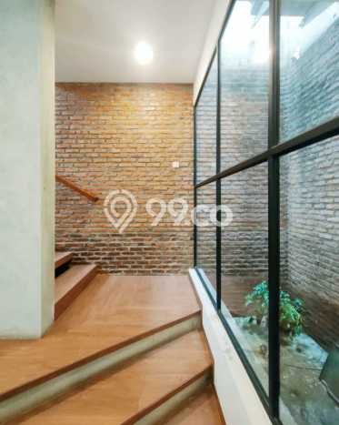 Rumah Luxury Modern Siap Huni di Lebak Bulus Jakarta Selatan Rumah Luxury Modern Siap Huni di Lebak Bulus Jakarta Selatan