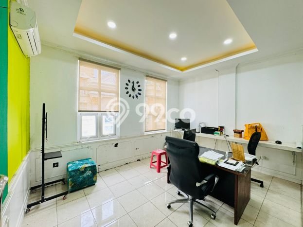 Ruko Dijual di Tebet Jakarta Selatan dengan LB 238m2 Ruko Dijual di Tebet Jakarta Selatan dengan LB 238m2