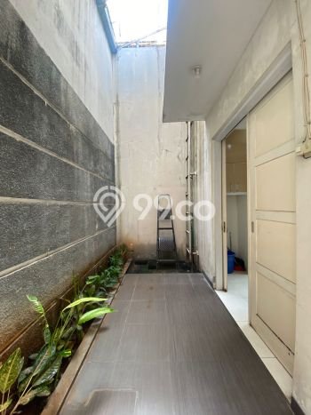 For Sale! Luxury House LT 120m2 Desain Elegan di Bintaro For Sale! Luxury House LT 120m2 Desain Elegan di Bintaro