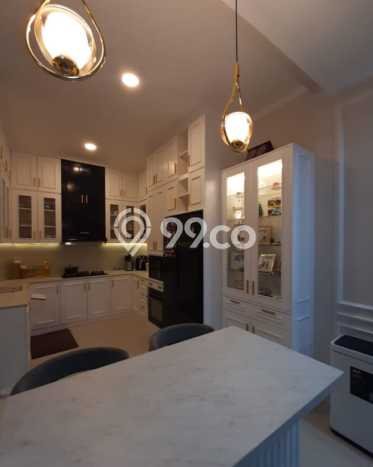 Dijual Rumah Luas Elegan Dengan View Eksklusif di Bintaro, Tangerang Selatan Dijual Rumah Luas Elegan Dengan View Eksklusif di Bintaro, Tangerang Selatan