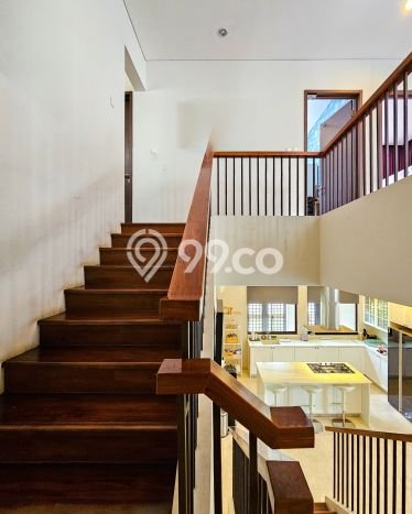 Hunian Mewah LB 300m2 Siap Huni Desain Elegan di Lebak Bulus, Jakarta Selatan Hunian Mewah LB 300m2 Siap Huni Desain Elegan di Lebak Bulus, Jakarta Selatan