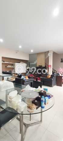 Jual Rumah Mewah Elegan Dengan View Cantik di Setiabudi, Bandung Jual Rumah Mewah Elegan Dengan View Cantik di Setiabudi, Bandung