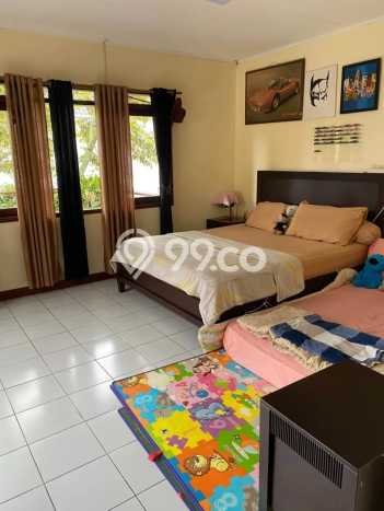 Bisa KPR! Rumah Coblong, Bandung, LT 388m2m² LB 116m2m² Bisa KPR! Rumah Coblong, Bandung, LT 388m2m² LB 116m2m²