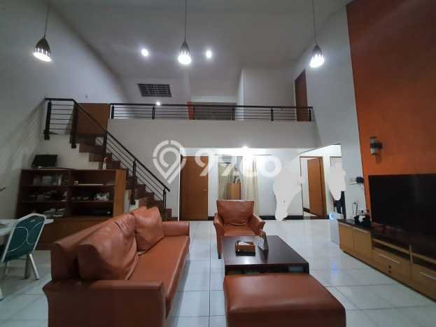 Rumah Mewah Dijual LT 240m2 di Batununggal, Bandung Rumah Mewah Dijual LT 240m2 di Batununggal, Bandung