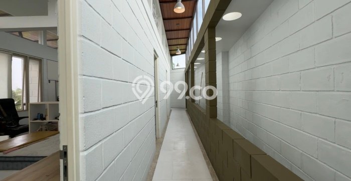 For Sale! Premium House LT 370m2 Desain Modern di Setra Duta For Sale! Premium House LT 370m2 Desain Modern di Setra Duta