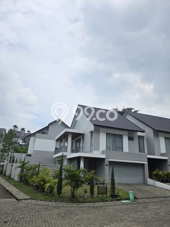 Jual Rumah Luas Megah Dengan View Cantik di Setiabudi, Bandung Jual Rumah Luas Megah Dengan View Cantik di Setiabudi, Bandung