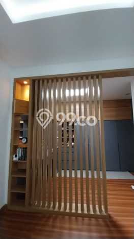 Hunian Mewah LB 180m2 Siap Huni Desain Elegan di Bintaro, Jakarta Selatan Hunian Mewah LB 180m2 Siap Huni Desain Elegan di Bintaro, Jakarta Selatan
