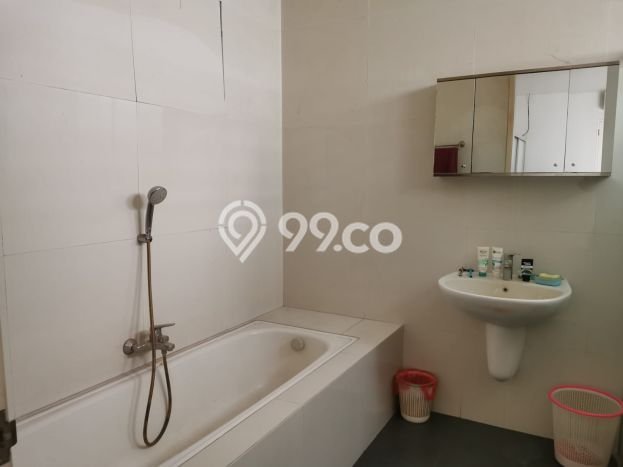 For Sale! Luxury House LT 120m2 Desain Modern di Pondok Indah For Sale! Luxury House LT 120m2 Desain Modern di Pondok Indah