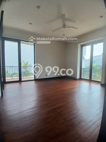 Rumah Elit Modern Tanpa Renovasi di Cipete Jakarta Selatan Rumah Elit Modern Tanpa Renovasi di Cipete Jakarta Selatan