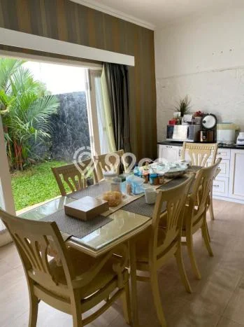 Jual Rumah Luas Elegan Dengan View Eksklusif di Cirendeu, Jakarta Selatan Jual Rumah Luas Elegan Dengan View Eksklusif di Cirendeu, Jakarta Selatan