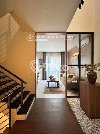 Jual Rumah Luas Megah Dengan View Eksklusif di TB Simatupang, Jakarta Selatan Jual Rumah Luas Megah Dengan View Eksklusif di TB Simatupang, Jakarta Selatan
