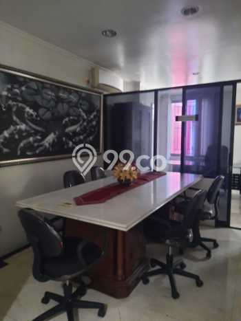 LOKASI PREMIUM! Kantor Kawasan , Luas 70m2m², Mainroad, Kawasan Bisnis LOKASI PREMIUM! Kantor Kawasan , Luas 70m2m², Mainroad, Kawasan Bisnis