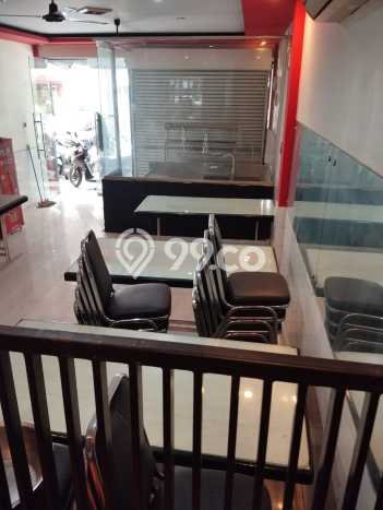 Area Ramai! Ruko Dijual di Kelapa Gading untuk Bisnis Luas Bangunan 140m2 Area Ramai! Ruko Dijual di Kelapa Gading untuk Bisnis Luas Bangunan 140m2