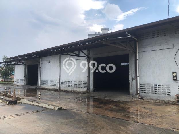 Gudang Strategis di , Luas 1106m2m², Lokasi Bisnis, Dekat Bandung, Bandung Gudang Strategis di , Luas 1106m2m², Lokasi Bisnis, Dekat Bandung, Bandung