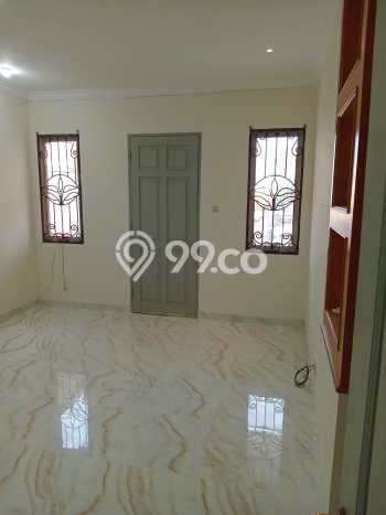 Rumah Bagus Siap Pakai Di Kelapa Gading Luas 150m2 Lokasi Strategis Rumah Bagus Siap Pakai Di Kelapa Gading Luas 150m2 Lokasi Strategis