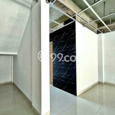 Komersial Dijual di Jakarta Timur LT 220m2 & LB 572m2 Lokasi Terbaik! Komersial Dijual di Jakarta Timur LT 220m2 & LB 572m2 Lokasi Terbaik!