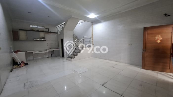 Dijual Rumah 3 Kamar Lokasi Strategis Nyaman dan Strategis di Pademangan Dijual Rumah 3 Kamar Lokasi Strategis Nyaman dan Strategis di Pademangan