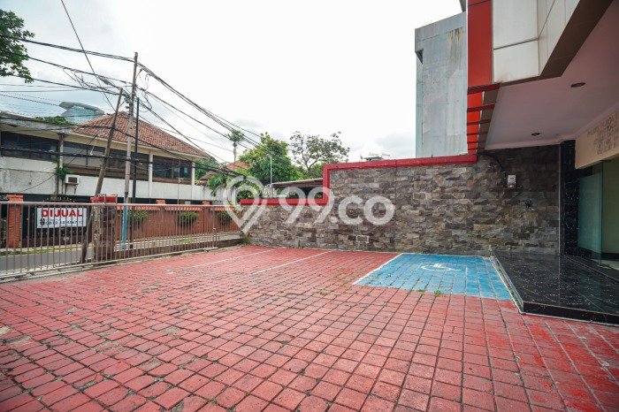 Komersial Paling Dicari LB 1800m2 Dijual di Menteng Komersial Paling Dicari LB 1800m2 Dijual di Menteng