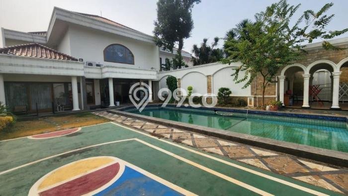 Jual Rumah Mewah Megah Dengan View Eksklusif di Cipete, Jakarta Selatan Jual Rumah Mewah Megah Dengan View Eksklusif di Cipete, Jakarta Selatan