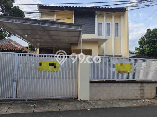 Siap Huni Hunian Elit 5 Kamar di Cilandak Dekat ke Mana Pun Siap Huni Hunian Elit 5 Kamar di Cilandak Dekat ke Mana Pun