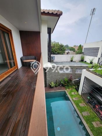 Lokasi strategis! Rumah siap pakai disewakan di Cilandak LB 211m2 Lokasi strategis! Rumah siap pakai disewakan di Cilandak LB 211m2