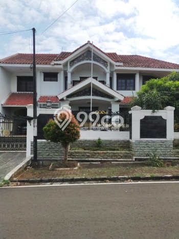 Siap Huni Hunian Elit 9 Kamar di Cinere Dekat ke Mana Saja Siap Huni Hunian Elit 9 Kamar di Cinere Dekat ke Mana Saja