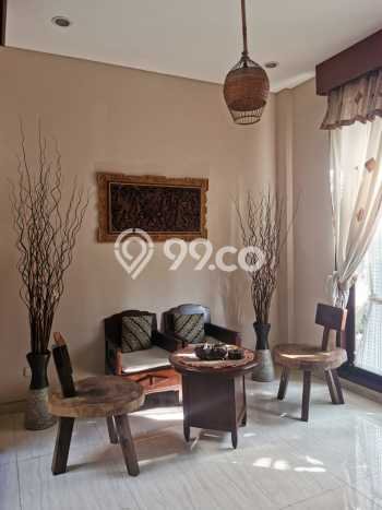 Hunian Mewah Dijual LT 318m2 di Kelapa Gading, Jakarta Utara Hunian Mewah Dijual LT 318m2 di Kelapa Gading, Jakarta Utara