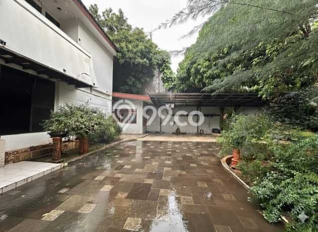 Hunian Mewah LB 700m2 Siap Huni Desain Elegan di Sunter, Jakarta Utara Hunian Mewah LB 700m2 Siap Huni Desain Elegan di Sunter, Jakarta Utara