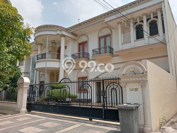 Dijual Rumah Luas Megah Dengan View Eksklusif di Sunter, Jakarta Utara Dijual Rumah Luas Megah Dengan View Eksklusif di Sunter, Jakarta Utara