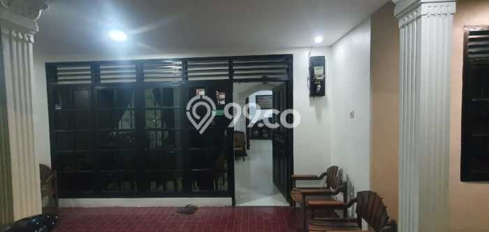 Ready to Use! Premium House LT 123m2 Desain Elegan di Tomang Ready to Use! Premium House LT 123m2 Desain Elegan di Tomang