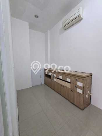 Unit Ruko Dijual di Kelapa Gading Jakarta Utara Luas Tanah 76m2, Luas Bangunan 120m2 Unit Ruko Dijual di Kelapa Gading Jakarta Utara Luas Tanah 76m2, Luas Bangunan 120m2