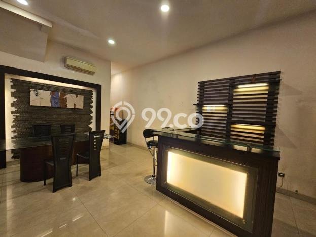 Dijual Rumah Mewah Megah Dengan View Eksklusif di Sunter, Jakarta Utara Dijual Rumah Mewah Megah Dengan View Eksklusif di Sunter, Jakarta Utara