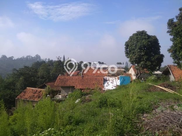 Tanah di Coblong, Bandung Luas 1215m2 Dijual Segera Tanah di Coblong, Bandung Luas 1215m2 Dijual Segera